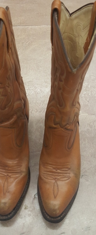 Leather cowboy boots